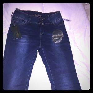 Skinny jeans dark wash